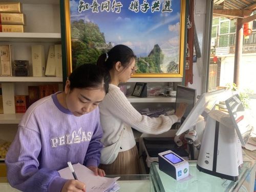 服務(wù)無微不至，滿意無上限——信息咨詢的價(jià)值新高度